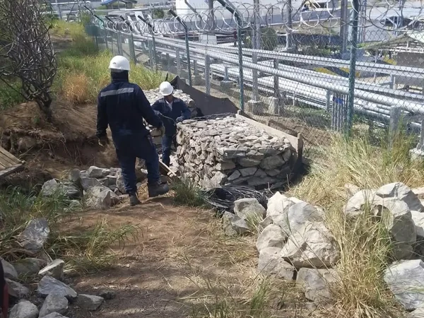 Gaviones tipo caja y colchones reno tipo INVIAS para contención en Colombia